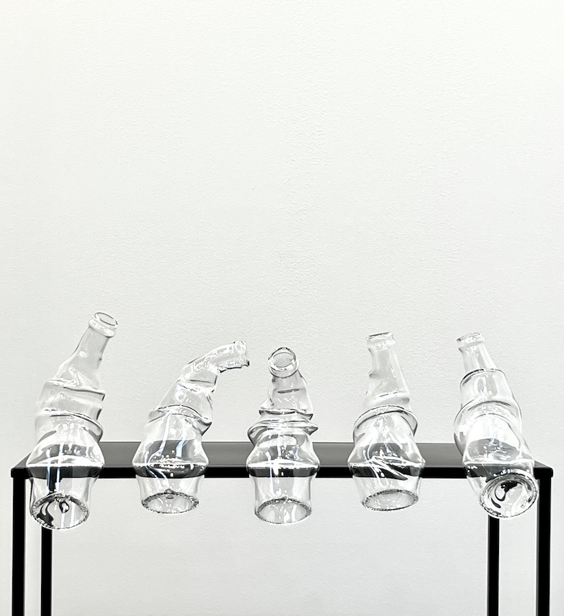 5 Friends, 2025
Glass deformed
ca. 60 × 10 × 20 cm
Unique work